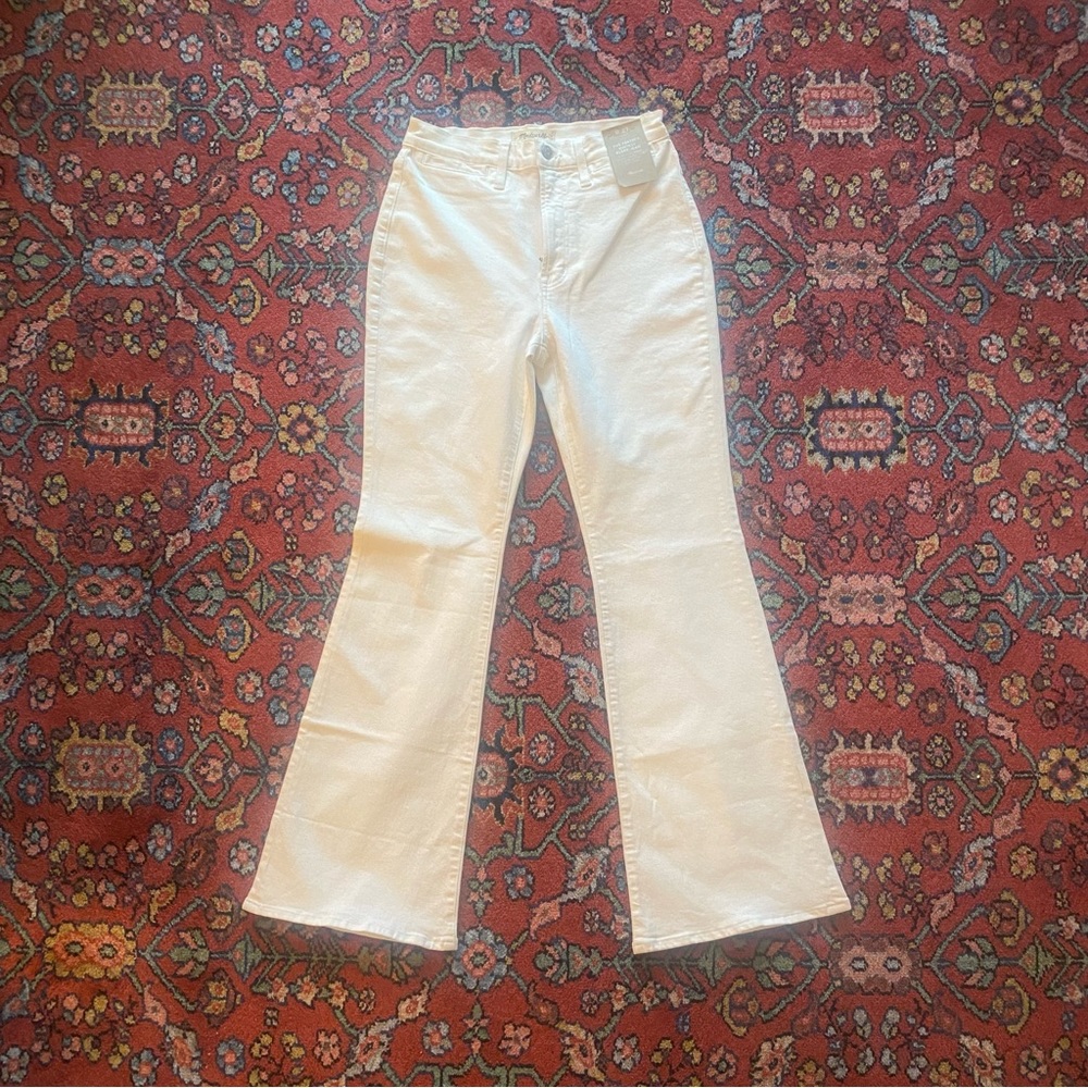 Madewell perfect vintage flare jeans,off-white, size 27